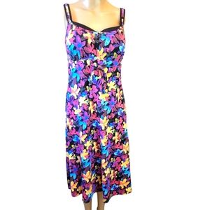 Size S - Denver Hayes floral dress